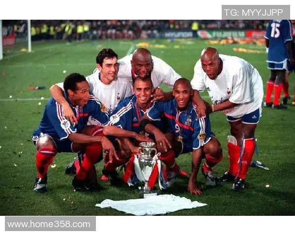 欧洲足球传奇老球员回顾他们的辉煌岁月与影响力 欧洲足球传奇老球员回顾他们的辉煌岁月与影响力