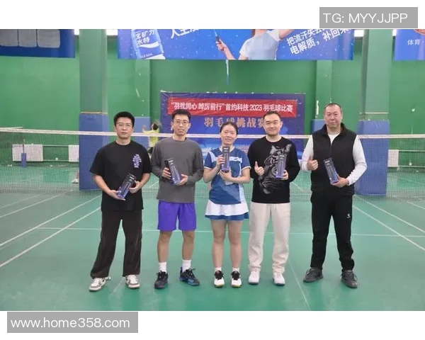 深圳羽毛球队在冠军赛中的实力与团队协作表现分析